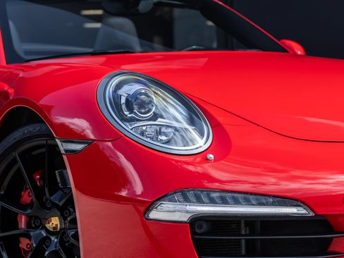 Certified 2016 Porsche 911 Carrera S RWD image 21