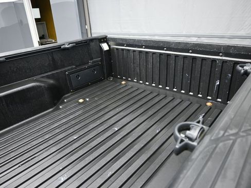 Used 2015 Toyota Tacoma PreRunner image 9