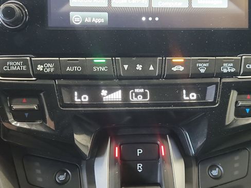 Certified 2024 Honda Odyssey EX-L image 21