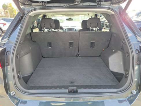 Used 2020 Chevrolet Equinox LT FWD image 19