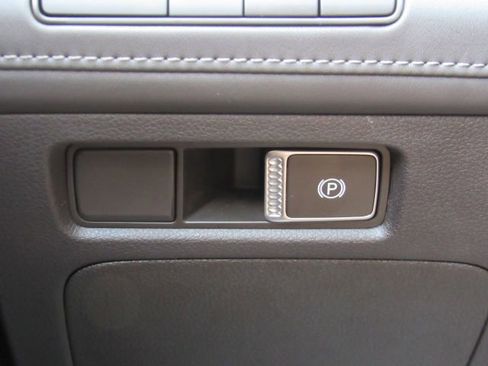 Used 2022 Hyundai Santa Fe Limited image 39