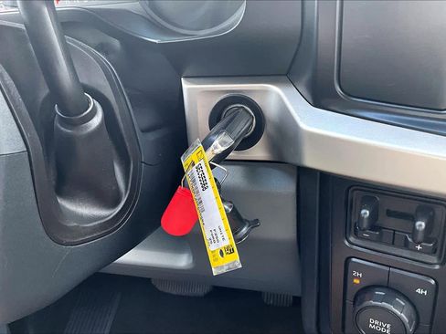 Used 2025 Ford F250 XLT image 14