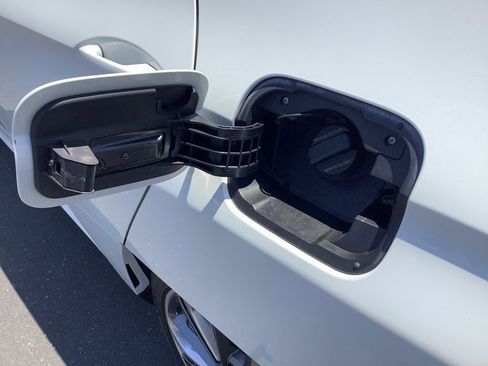 Used 2018 Honda Clarity Touring image 22