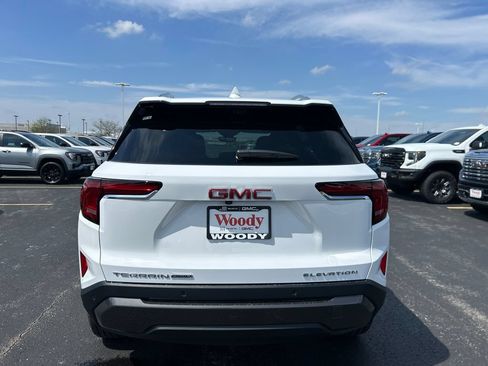 New 2026 GMC Terrain Elevation w/ Elevation Premium Package AWD/4WD image 8