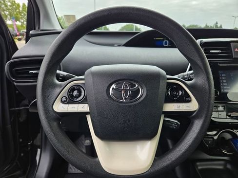 Certified 2017 Toyota Prius Two w/ Carpet Mat Package FWD image 26
