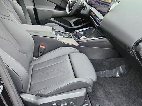 Certified 2025 BMW X3 xDrive30i image 21