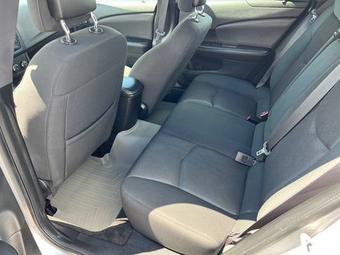 Used 2014 Dodge Avenger SE w/ Sport Appearance Group FWD image 21