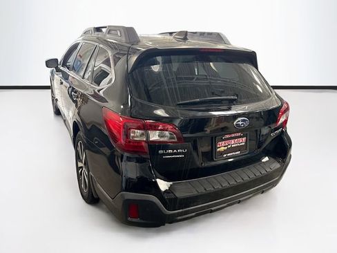 Used 2018 Subaru Outback 2.5i Limited image 8