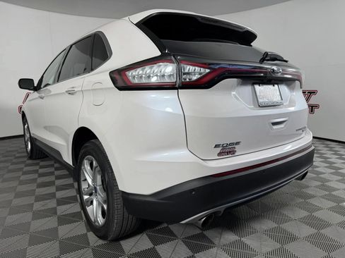 Used 2017 Ford Edge Titanium w/ Technology Package FWD image 27