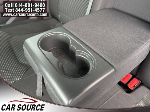 Used 2017 Volkswagen Passat 1.8T S image 31