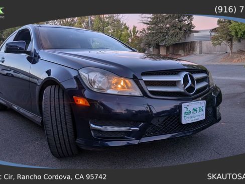 Used 2012 Mercedes-Benz C 250 Coupe image 5
