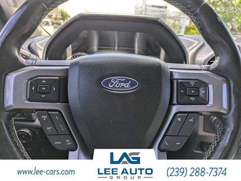 Used 2018 Ford Expedition Platinum RWD image 26