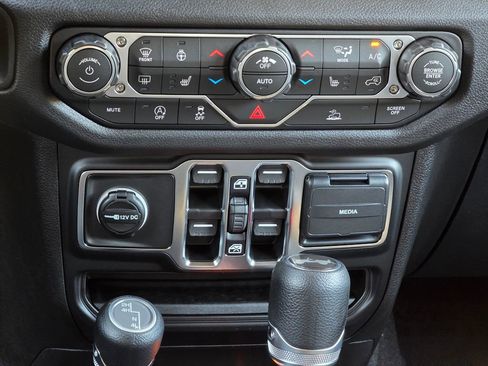 New 2026 Jeep Wrangler Sport S image 30