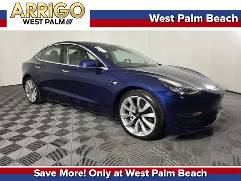 Used 2018 Tesla Model 3 Long Range image 1