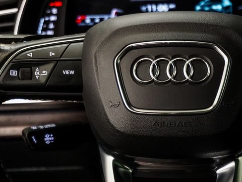 Used 2021 Audi Q8 AWD/4WD image 16