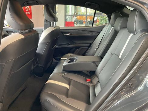 Used 2025 Toyota Camry SE FWD image 22