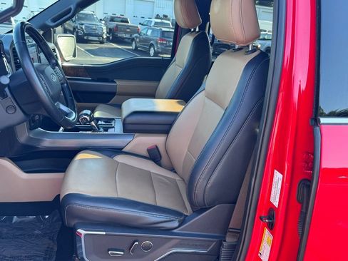 Used 2022 Ford F150 Lariat w/ Equipment Group 502A High AWD/4WD image 17