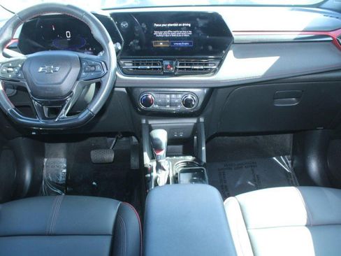 Used 2024 Chevrolet TrailBlazer RS image 13