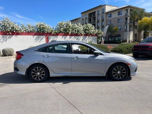 Used 2018 Honda Civic LX image 2