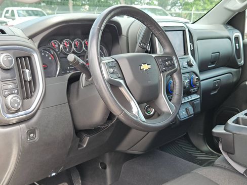 Used 2021 Chevrolet Silverado 1500 LT RWD image 10