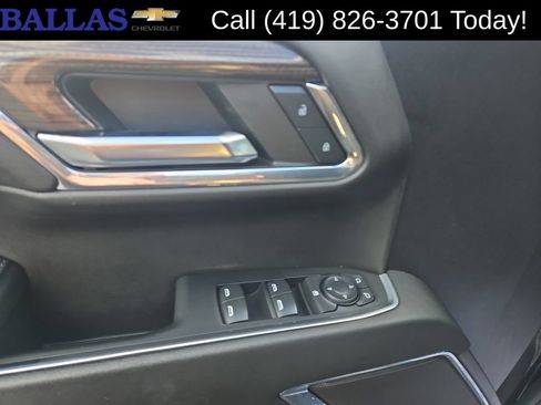 Certified 2023 Chevrolet Silverado 1500 RST w/ Z71 Off-Road Package AWD/4WD image 11