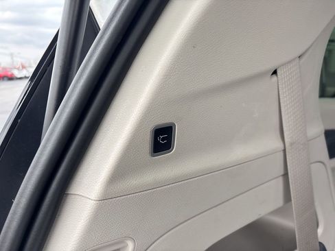 Used 2024 Chrysler Pacifica Touring-L w/ Road Tripper Package FWD image 27