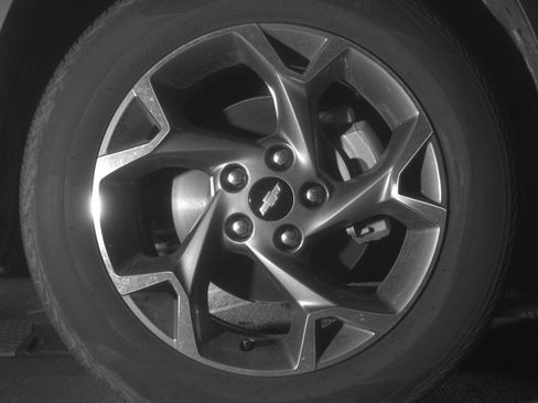 Used 2025 Chevrolet Trax LT image 13