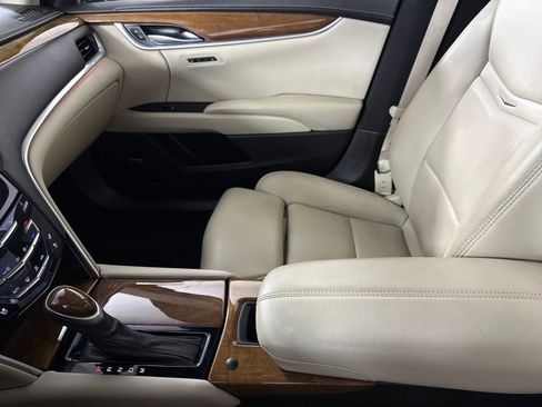 Used 2018 Cadillac XTS Premium Luxury image 20