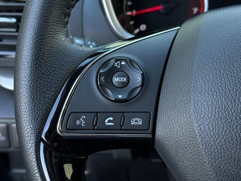 Used 2024 Mitsubishi Eclipse Cross SE image 36