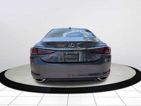Used 2025 Lexus ES 350 w/ Premium Package FWD image 5