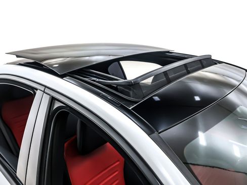 Used 2023 Mercedes-Benz C 43 AMG 4MATIC Sedan image 23