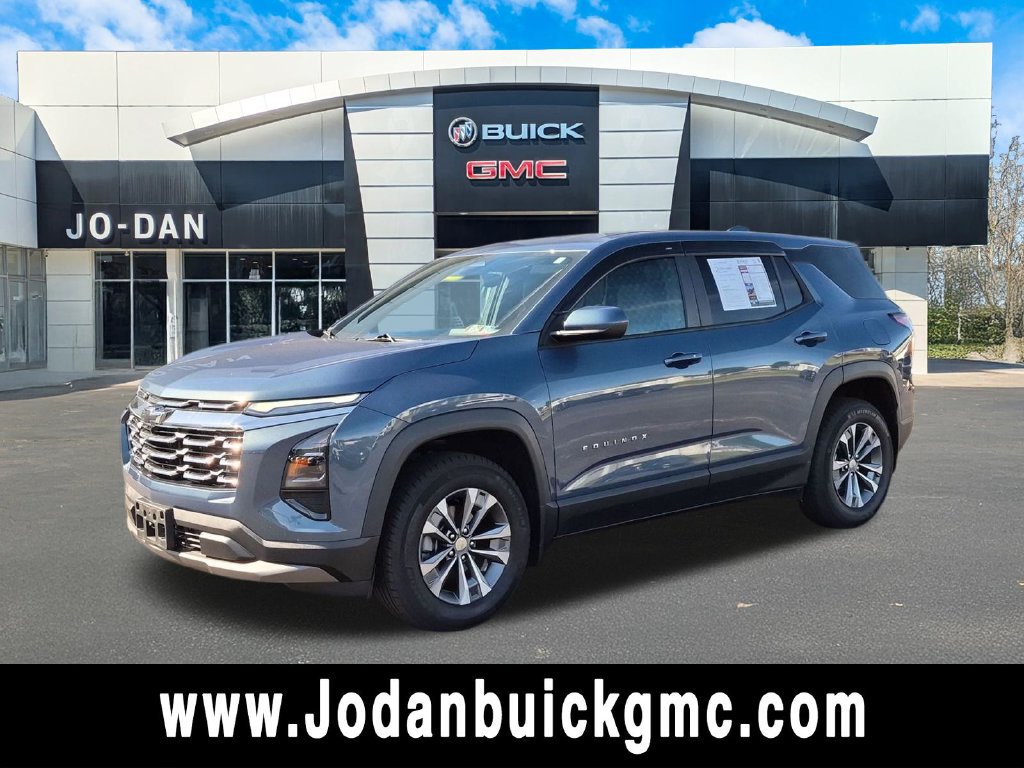 Used 2026 Chevrolet Equinox LT w/ Convenience Package II AWD/4WD image 1