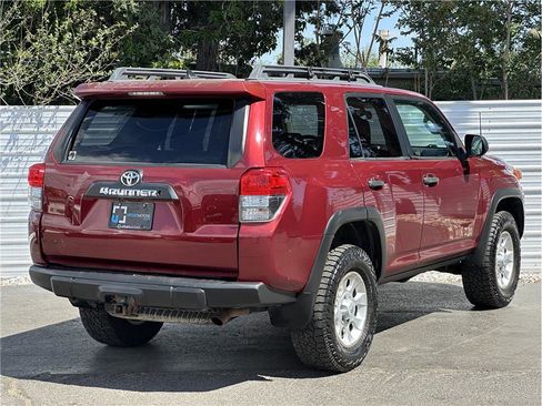 Used 2011 Toyota 4Runner Trail AWD/4WD image 10