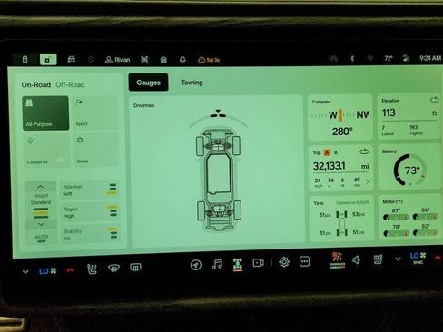 Used 2022 Rivian R1T Launch Edition AWD/4WD image 16