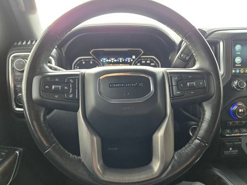 Used 2021 GMC Sierra 2500 Denali w/ Denali Ultimate Package image 18