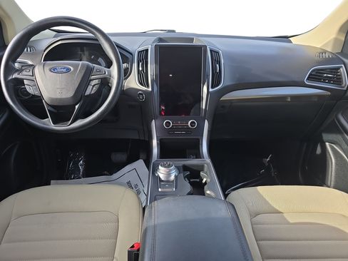 Used 2023 Ford Edge SE AWD/4WD image 9
