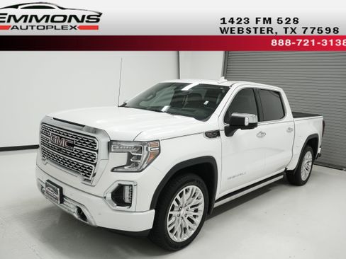 Used 2019 GMC Sierra 1500 Denali w/ Denali Ultimate Package AWD/4WD image 1