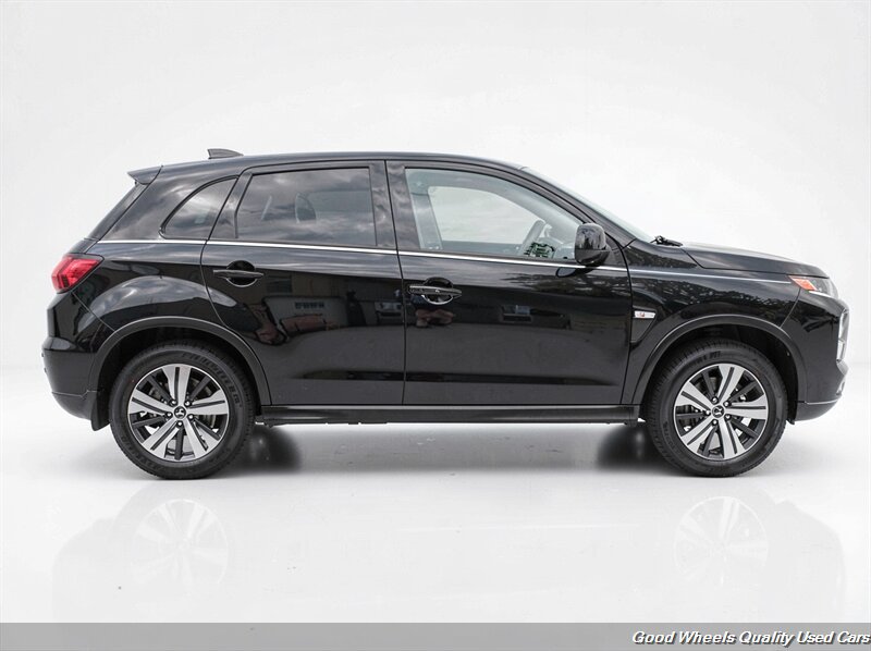 Used 2023 Mitsubishi Outlander Sport AWD image 4