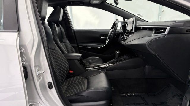 Used 2022 Toyota Corolla XSE w/ Carpet Mat Package (TMS) FWD image 19