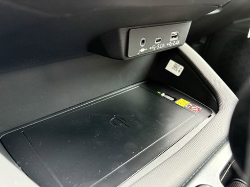 New 2026 Subaru Forester Premium image 21