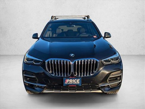 Used 2023 BMW X5 xDrive40i w/ Premium Package image 2