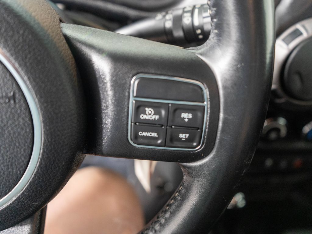 Used 2017 Jeep Wrangler Unlimited Sport w/ Quick Order Package 24S AWD/4WD image 16