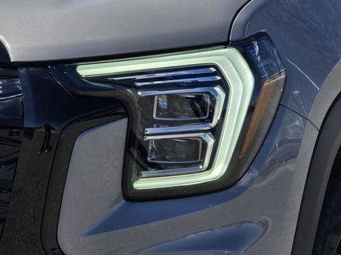 New 2026 GMC Terrain Elevation AWD/4WD image 32