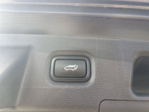 Used 2022 Hyundai Santa Fe SEL w/ Convenience + Premium Package image 23