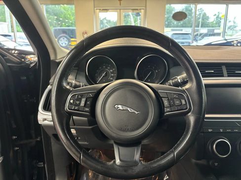 Used 2018 Jaguar E-PACE S AWD/4WD image 24