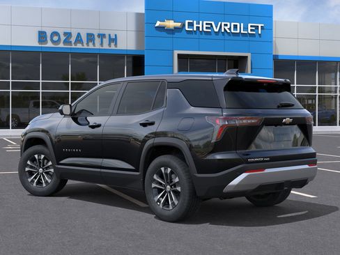 New 2026 Chevrolet Equinox LT image 3