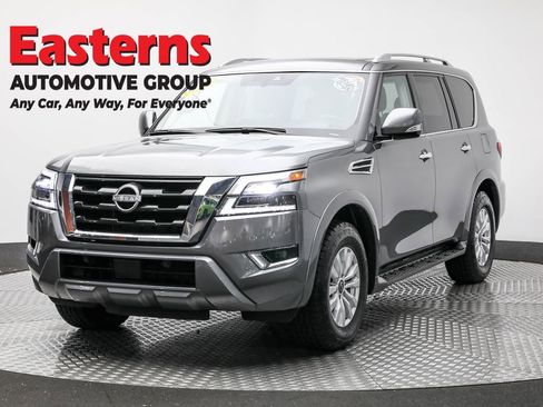 Used 2024 Nissan Armada SV image 1