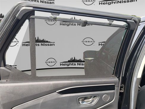 Used 2025 Honda Pilot EX-L image 23