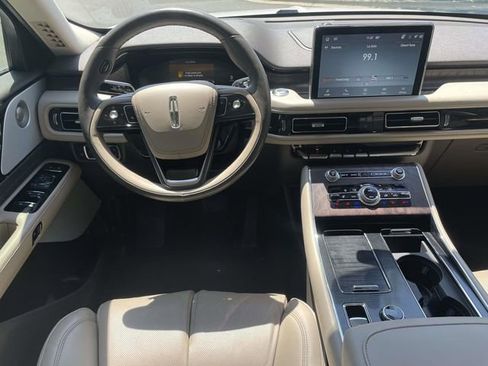 Used 2022 Lincoln Aviator Grand Touring w/ Equipment Group 301A AWD/4WD image 6