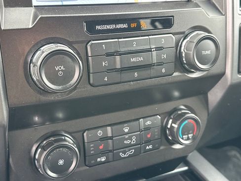 Used 2019 Ford F150 XLT w/ Equipment Group 302A Luxury image 26